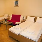 A + A Hostel Budapest
